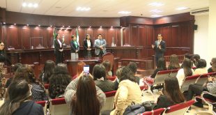 Estudiantes de la Unidad Académica de Derecho de la UAZ reciben capacitación en el TRIJEZ