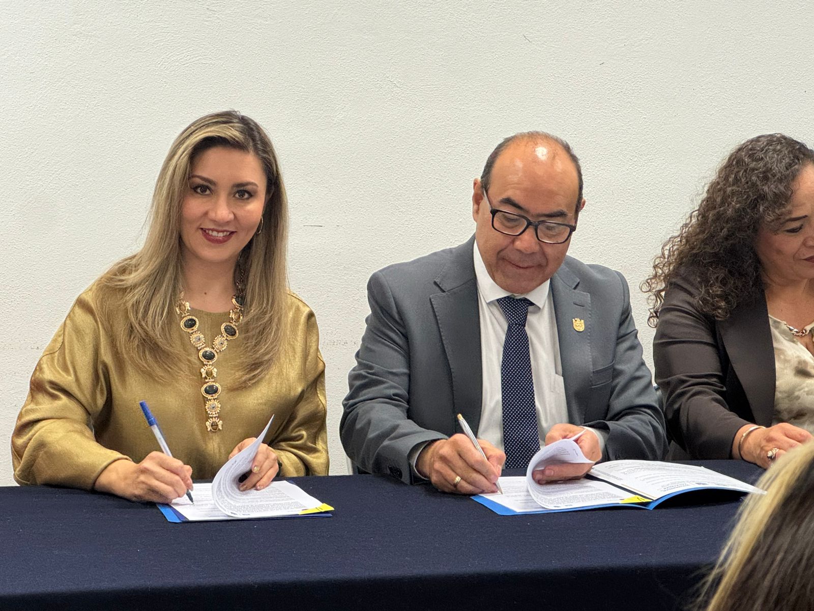 Convienen Gobierno de Zacatecas y UAZ promoción de cultura de paz ...