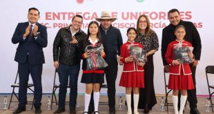 Infraestructura escolar y uniformes gratuitos impulsan el bienestar educativo en Jerez: Senadora Vero Díaz