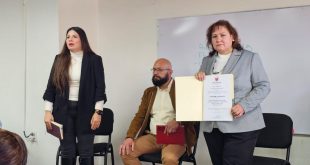 Designa Gobernador a nueva directora del CAM