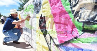 Gobierno de Zacatecas, migrantes y Municipio rehabilitan cancha en La Blanca, Sombrerete