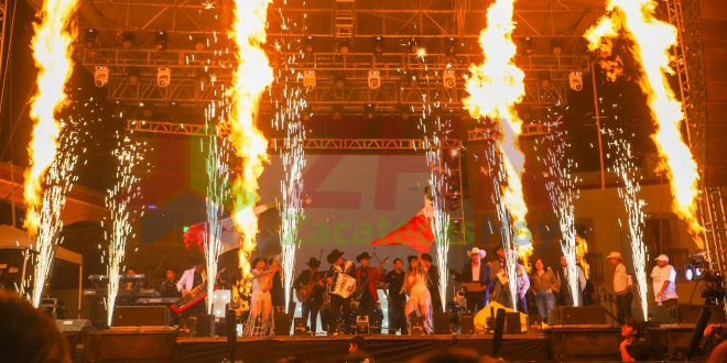 Inician en Pueblo Mágico de Pinos conciertos del Festival de la Paz, Bienestar y Progreso