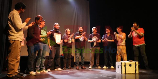 “Me cargo en mis muertos” cierra en Zacatecas Teatro a una sola voz: Festival de Monólogos
