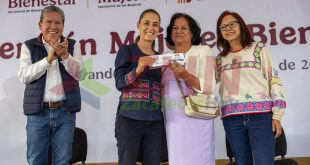La Pensión Mujeres Bienestar no es una dádiva, es un derecho de las mexicanas: Claudia Sheinbaum en entrega de tarjetas en Rio Grande, Zacatecas