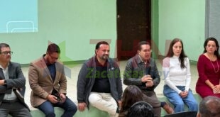 Implementa Cobaez estrategias tecnológicas para transformar entornos educativos
