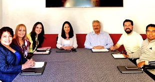 Susana Barragán revisa con Finanzas los temas de la glosa del Quinto Informe de Gobierno
