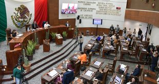 Aprueba Legislatura local minuta sobre reforma constitucional en materia de nacionalidad única