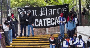 Normalistas vuelven a tomar instalaciones de la Secretaría de Educación en Zacatecas