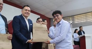 Inicia Gobierno de Zacatecas entrega de vehículos autónomos a institutos tecnológicos