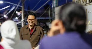 Continúa Rodrigo Reyes con asambleas informativas; este jueves sostuvo encuentro con vecinos de la colonia H. Ayuntamiento